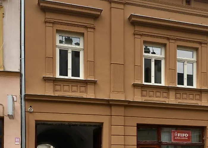 Ela Centre * קושיצה