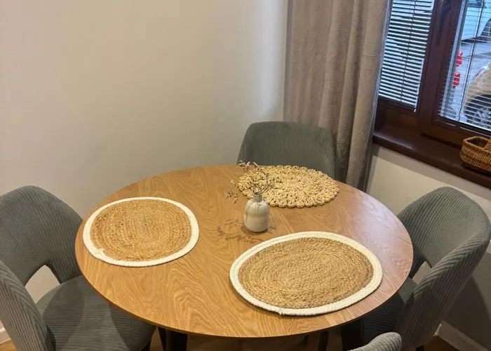 Ela Centre דירה *